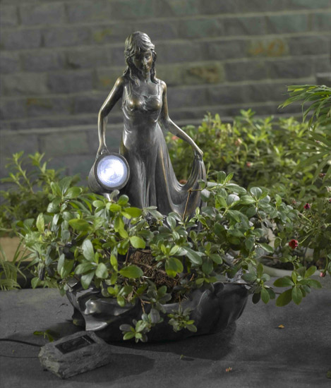 HGL10032 Poly Lady and Flower Pot with Solar light